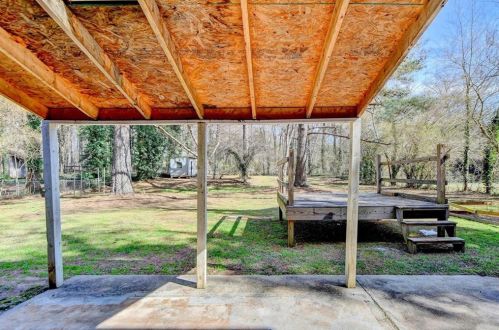 3936 Woodland Cir, Conyers GA  30013-3057 exterior