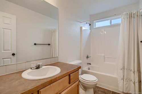 2260 Jade Ave, Denver CO 80603-5867 exterior