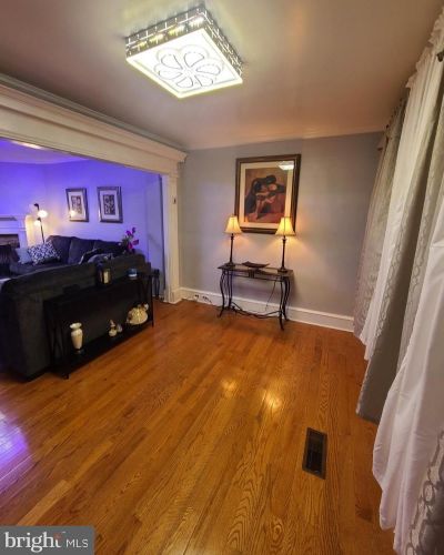 5703 13th St, Philadelphia PA  19141-4119 exterior