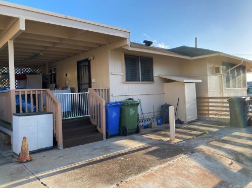 728 21 Ave, Honolulu HI  96816-4516 exterior