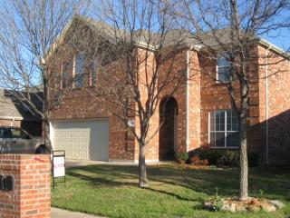 839 Bowie Dr, Lavon, TX 75166-1730
