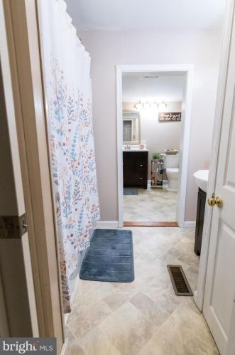 6902 Williamsport Pike, Falling Waters WV  25419-4512 exterior