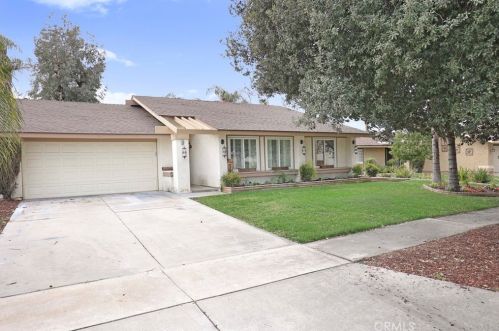 1410 Pueblo Ave, Redlands, CA 92374-3853