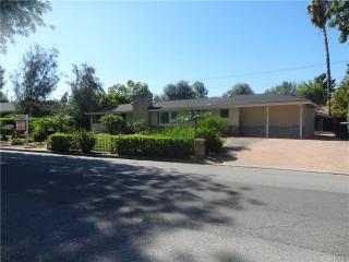 2374 Arroyo Dr, Riverside, CA 92506-1501
