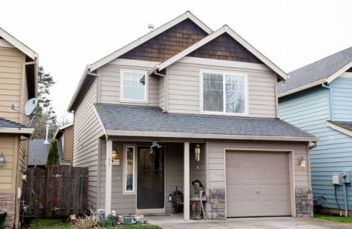 925 River St, Newberg OR  97132-3531 exterior