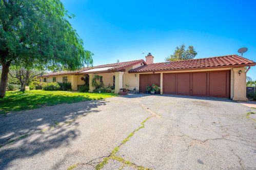 18821 Los Hermanos Ranch Rd, Valley Center, CA 92082-6809