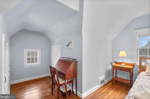 10617 Lorain Ave, Silver Spring MD 20901-3247 exterior