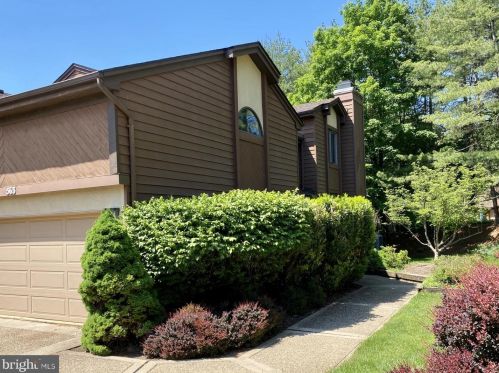 563 Sayre Dr, Princeton, NJ 08540-5857