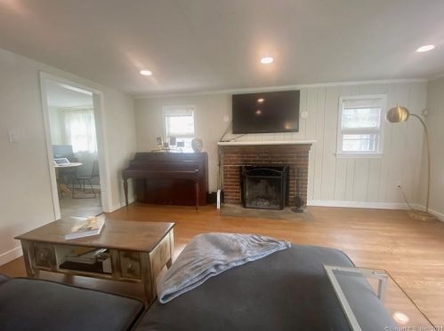 52 Raymond Ter, Norwalk CT  06855-1302 exterior