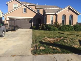 39404 Evening Star St, Palmdale, CA 93551-4186