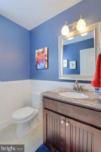 1518 Sunset Ave, Lancaster PA  17601-4328 exterior