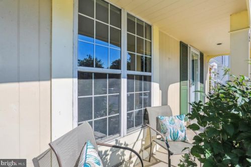 5 London Brg Ct, Silver Spring MD 20906-5713 exterior