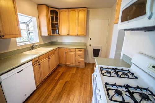 1205 Western Ave, Glendale CA  91201-1426 exterior