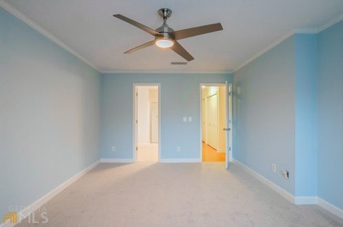 1901 Defoors Xing, Atlanta GA  30318-2337 exterior