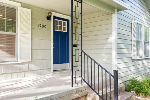 1900 Collier St, Austin, TX 78704-2824