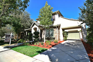 266 Vista Hermosa St, Tracy, CA 95391-2089