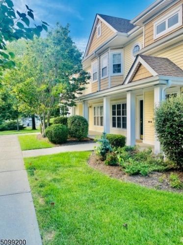 172 Old Farm Dr, Great Meadows, NJ 07838-6000
