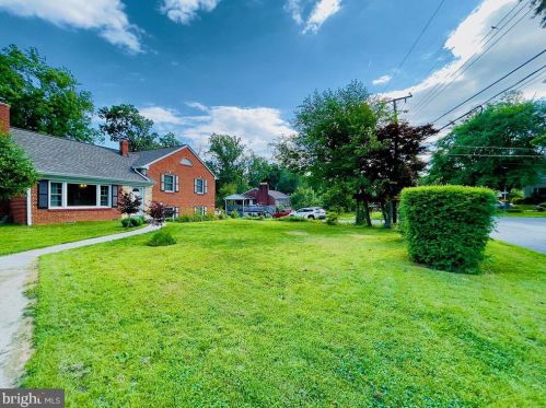 7039 Calamo St, Springfield VA  22150-3508 exterior