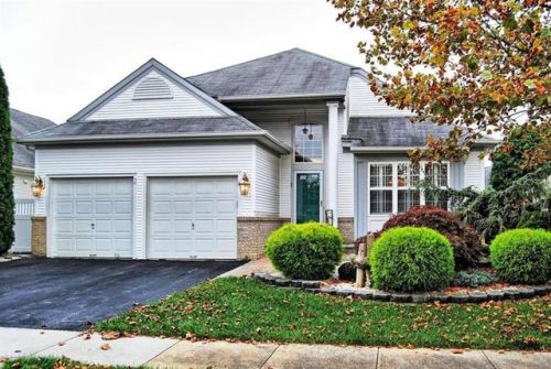23 Medici Dr, Lakehurst, NJ 08759-6086