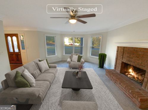 91 Pates Lake Dr, Hampton, GA 30228-2742