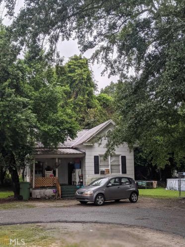 303 Telephone St, Hiltonia, GA 30467-1965