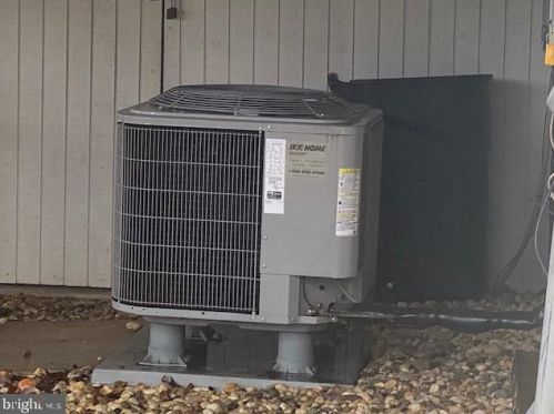 1409 Silo Way, Silver Spring MD 20905-6069 exterior