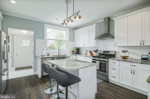 212 Atlantic Ave, Haddonfield NJ 08033-3334 exterior