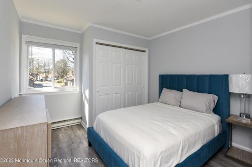 76 Berkshire Ct, Tinton Falls NJ  07701-5413 exterior