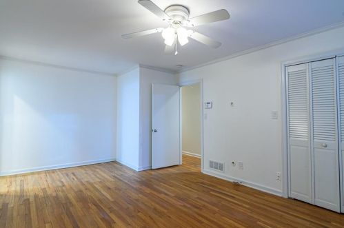 1543 Knob Hl Dr, Atlanta GA  30329-3208 exterior