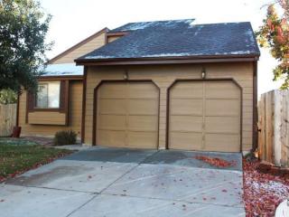 18475 Crestline Cir, Denver CO  80015-2671 exterior