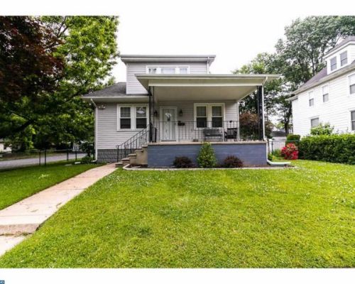 137 Pine St, Camden, NJ 08103-0033