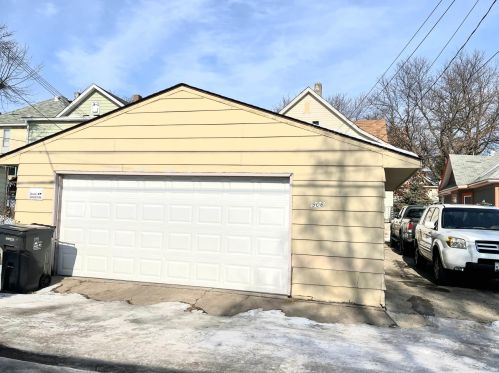 906 5, Saint Paul MN  55106-5230 exterior