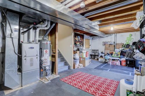 6067 Quatar Way, Aurora CO 80016-7134 exterior