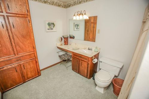 1500 Shanks Rd, Angleton TX 77515-9188 exterior