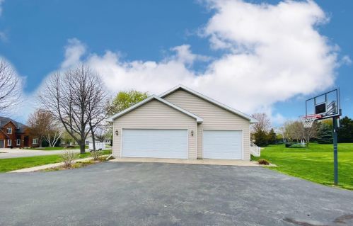3100 Eagle Ridge Dr, Willmar, MN 56201-8732