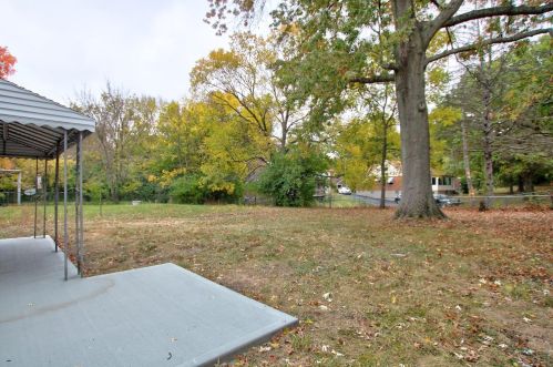 7850 Daly Rd, Cincinnati OH 45231-3615 exterior