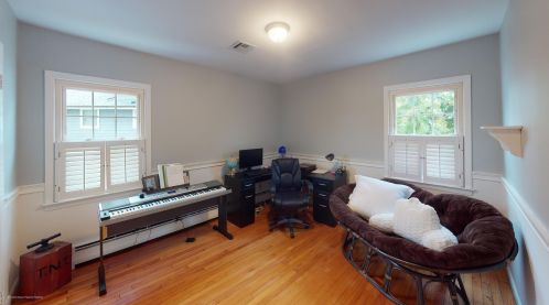 10 Sturgis Rd, Lavallette NJ 08735-2843 exterior