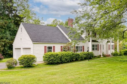 3 Wellington Downs, Scotch Plains, NJ 07076-2838