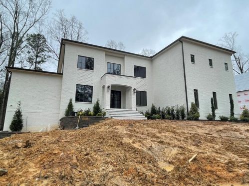 1105 Curry Dr, Atlanta, GA 30342