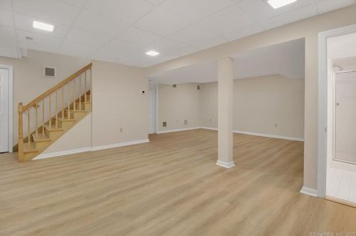 190 Copper Ridge Rd, Southington CT  06489-4645 exterior