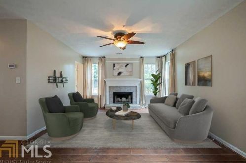 1590 Galewood Cir, Marietta, GA 30062-2149