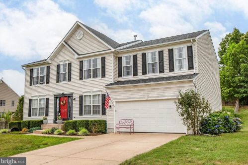 9 Granite Ct, Fredericksburg, VA 22406-7477