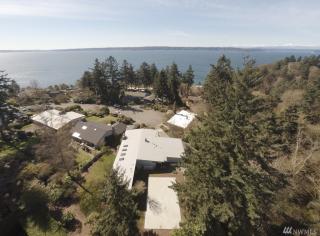 11808 Marine View Dr, Seattle, WA 98146-2445
