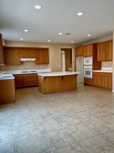 9534 Calico Trl, Riverside CA  92508-6836 exterior