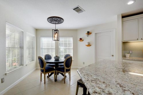 11217 Blairview Ln, Austin TX  78748-3964 exterior