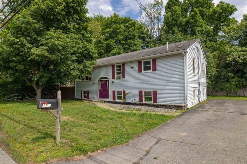 120 Cottage St, Portsmouth, NH 03801-4110