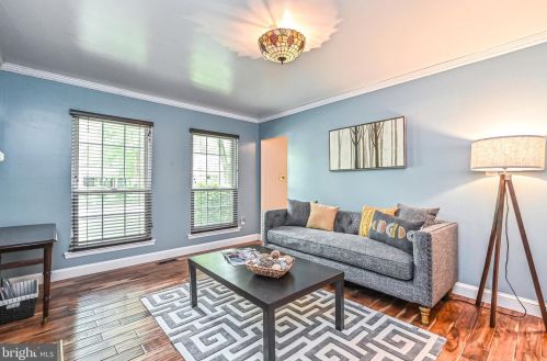 9008 Octavia Ct, Springfield VA  22153-1636 exterior