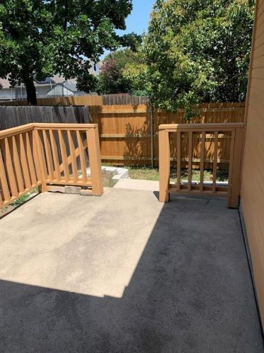 6904 Chaco Trl, Fort Worth TX  76137-6325 exterior