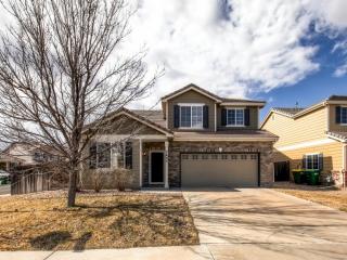7435 Norfolk St, Denver, CO 80016-1470