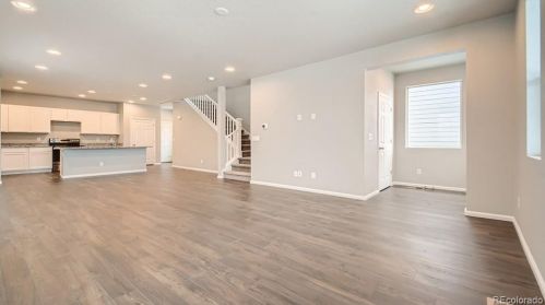 23890 34th Ave, Denver CO  80019-5304 exterior